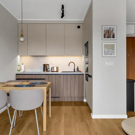 Apartment Elegant Beige Harmony *