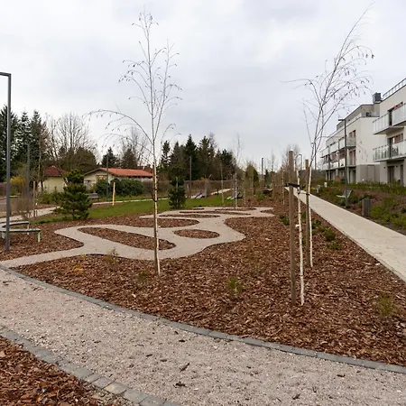 Elegant Beige Harmony By Bookinghost Varsovia