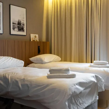 Elegant Beige Harmony By Bookinghost Apartamento Varsovia