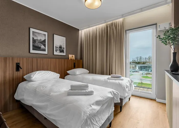 Elegant Beige Harmony By Bookinghost Appartement *